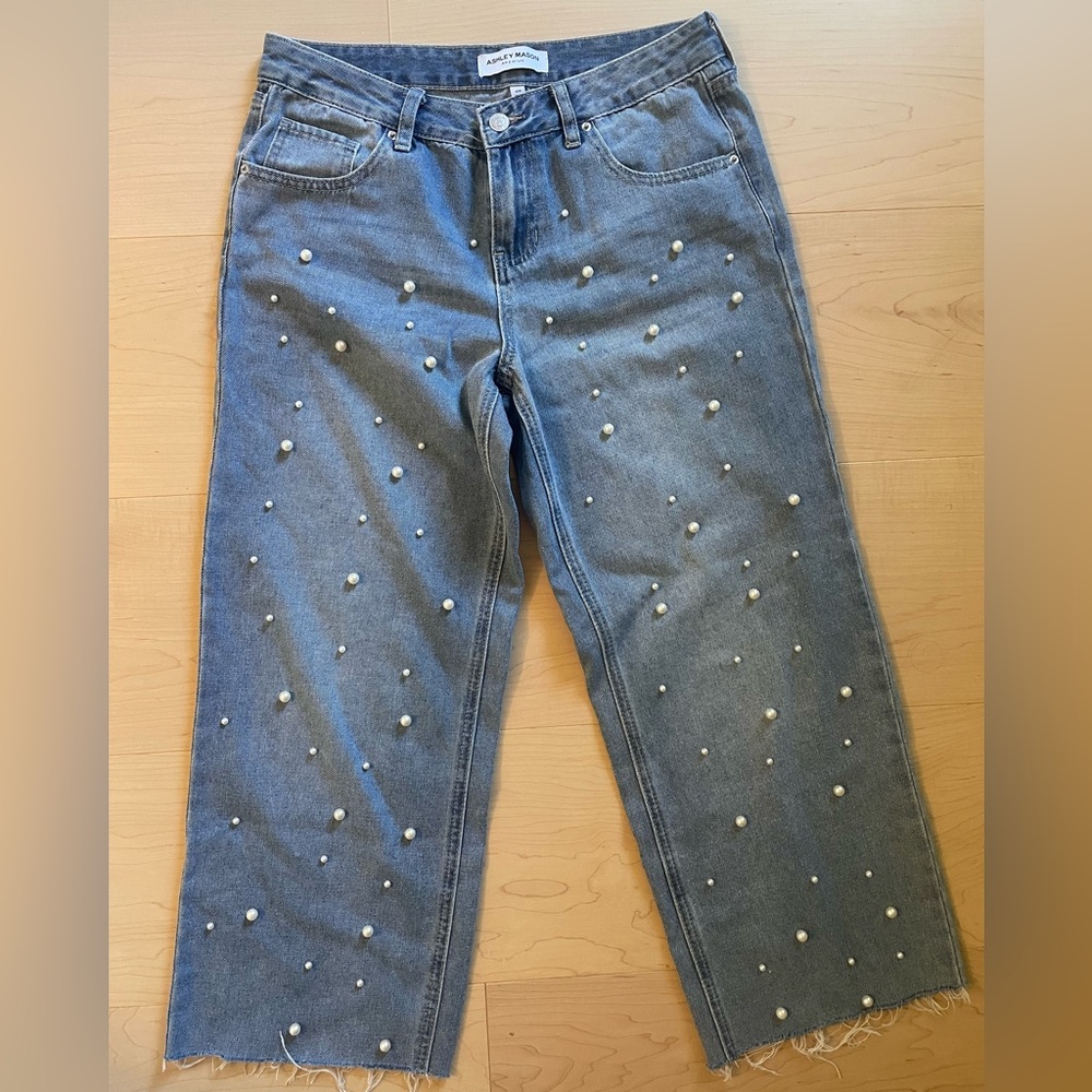 Ashley Mason Blue Denim Straight-Leg Jean cropped Pearl Accents size 7 / 28